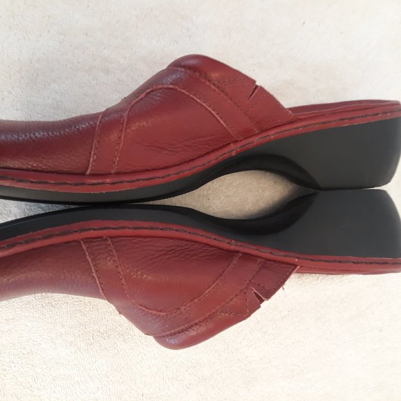 womens red leather mules